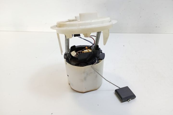 Pompa combustibil A2044700794 Mercedes-Benz E-Class W212 seria