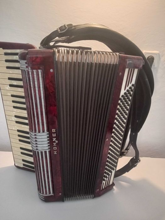 acordeon hohner 120 basi