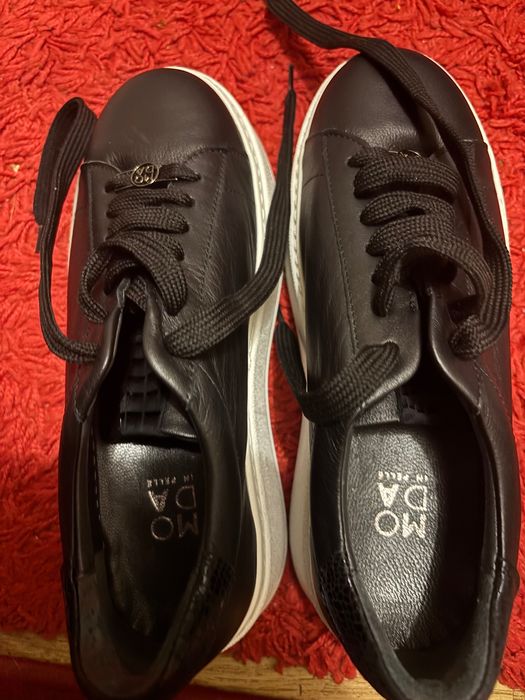 Кецове от естествена кожа на платформа