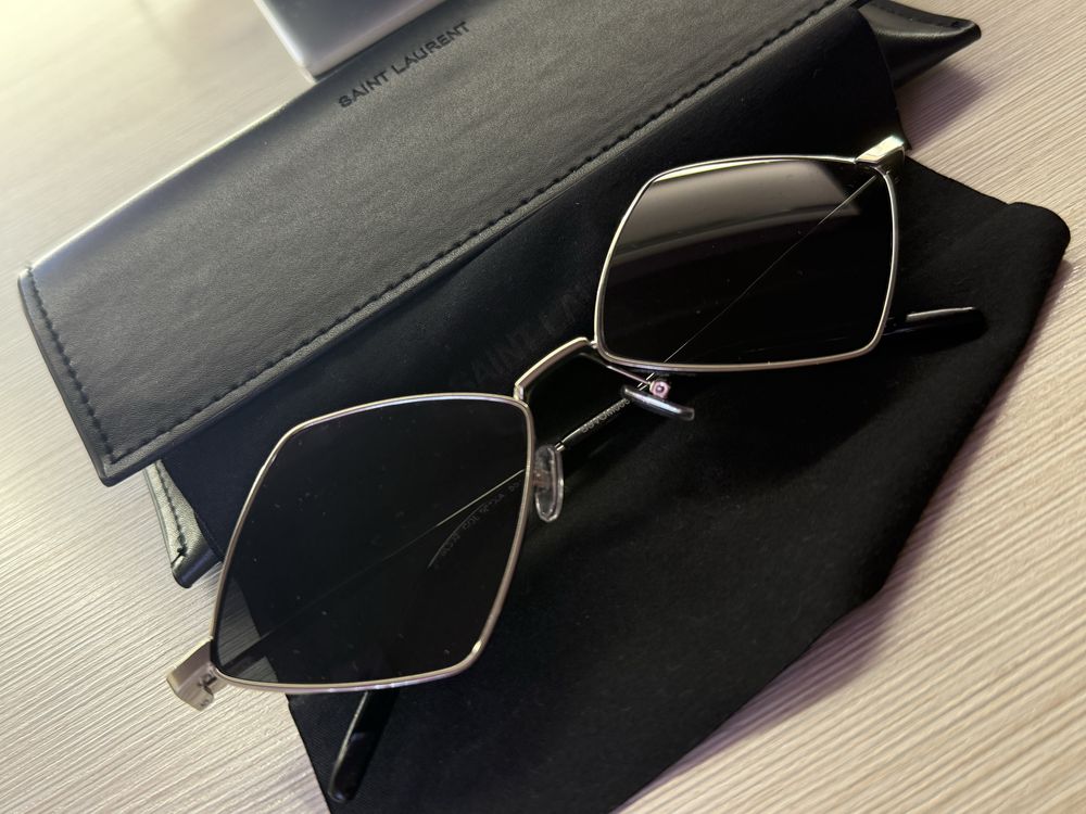 Слънчеви очила YSL