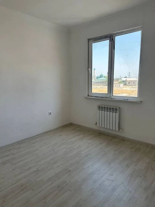 Сдается 3 х ком Рохат. Олмос. Военный Городок. Мебель имеется.