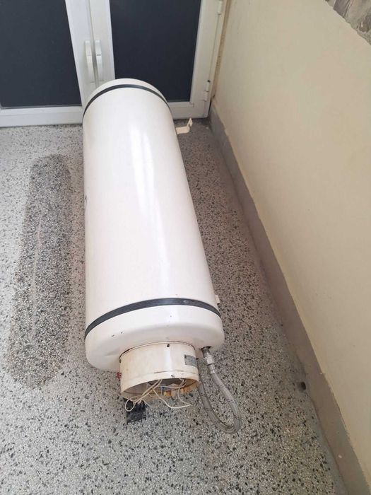 Бойлер 80 литра с неръждаем водосъдържател с нов нагревател 3kw