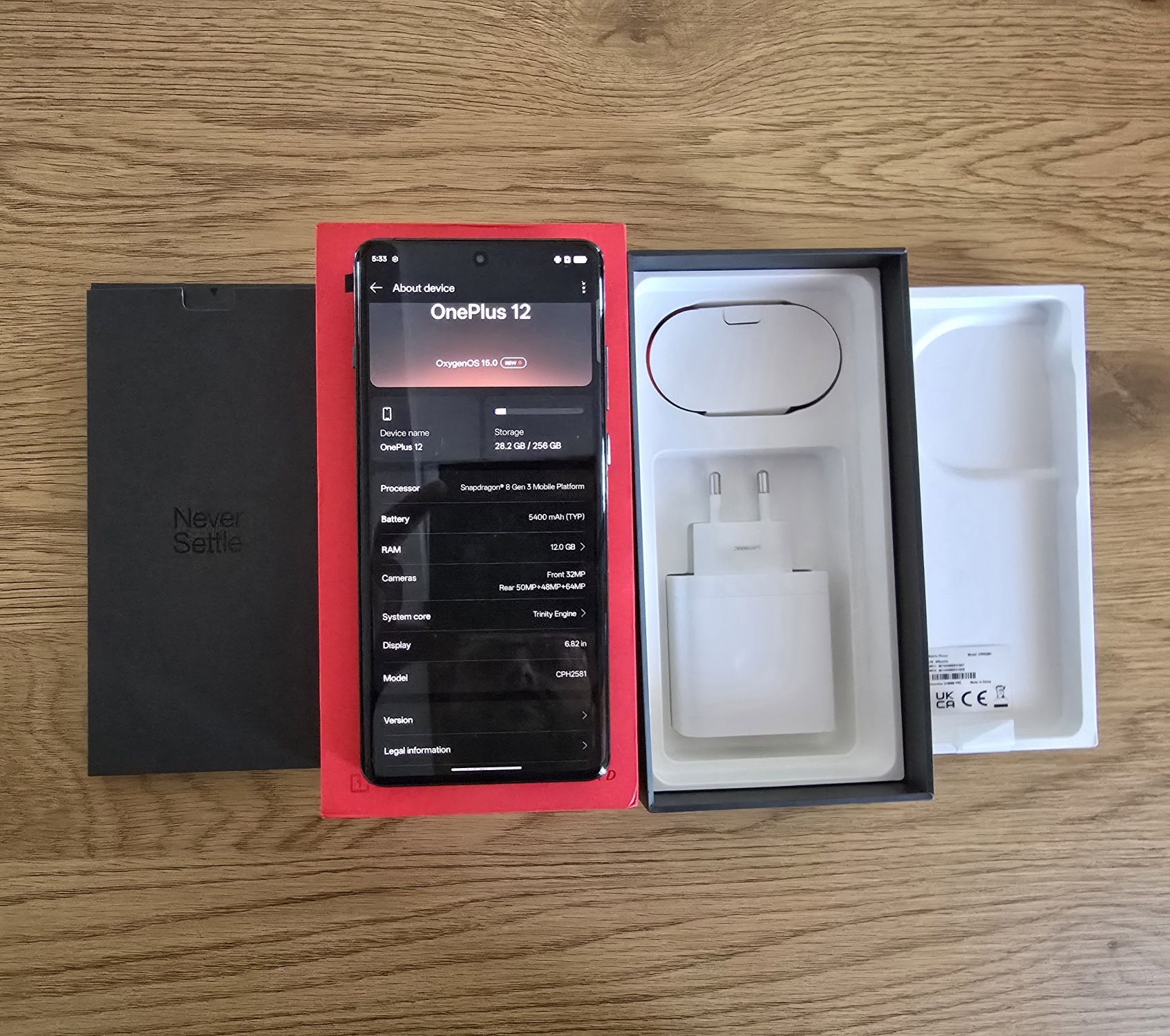 Vand/Schimb OnePlus 12