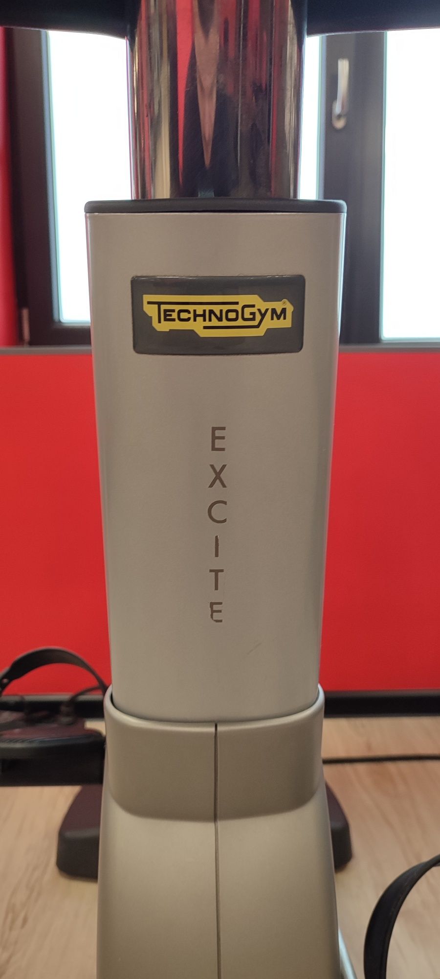 Велоергометър Technogym Excite 700