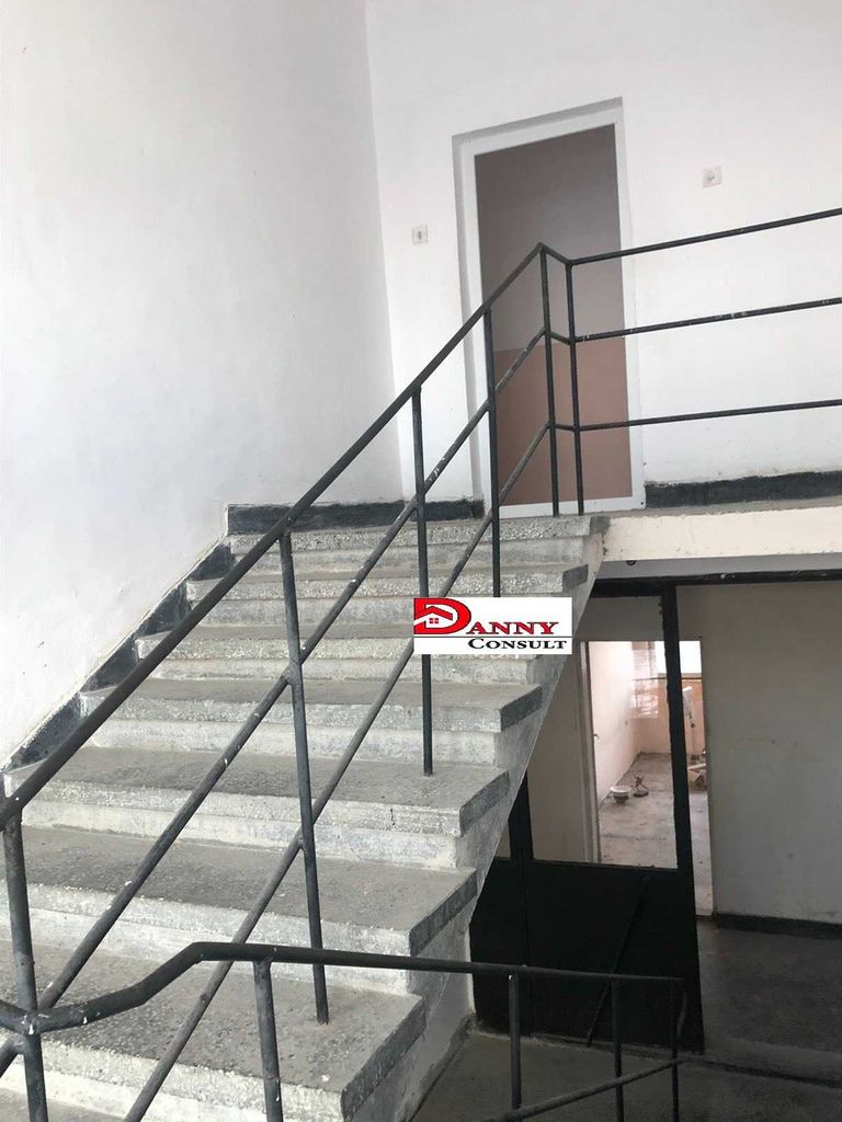 Продава се Къща в Велико Търново, Акация - 300 кв.м за 117 €/кв.м - Снимка #16