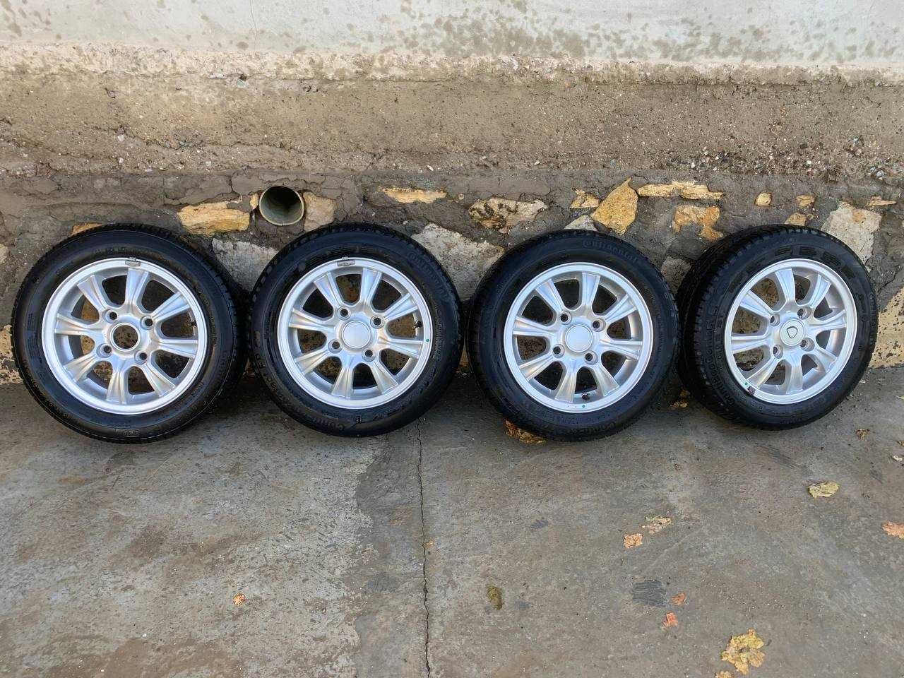 Продается заводские Сака диски на Бест матиз