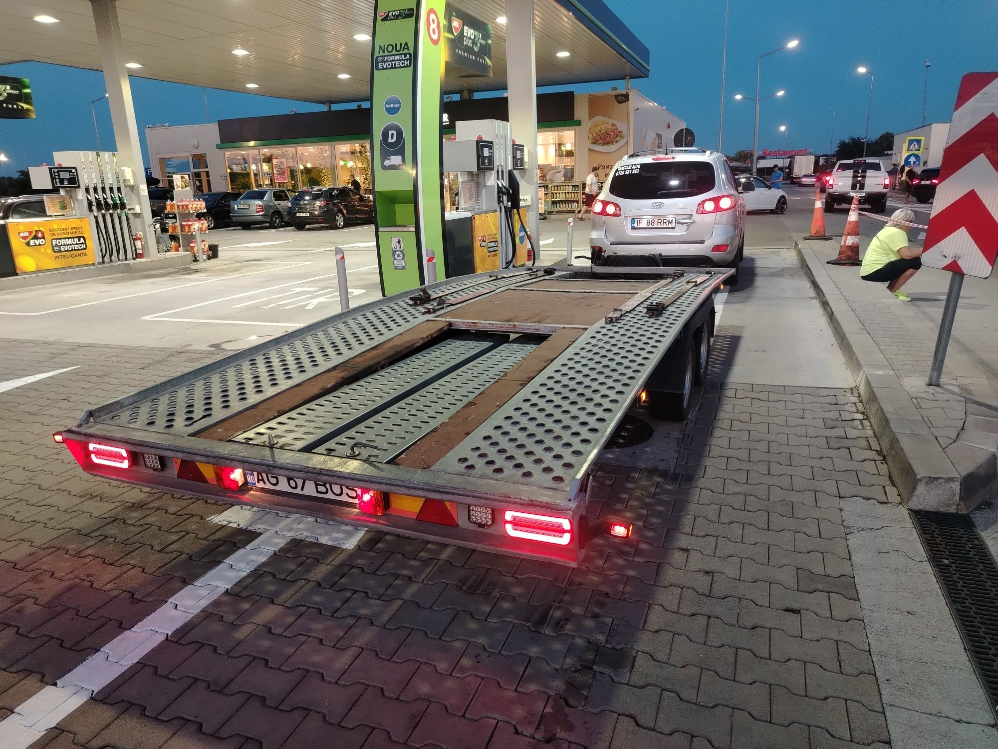 Asistenta rutieta tractări auto platforma auto 24/24