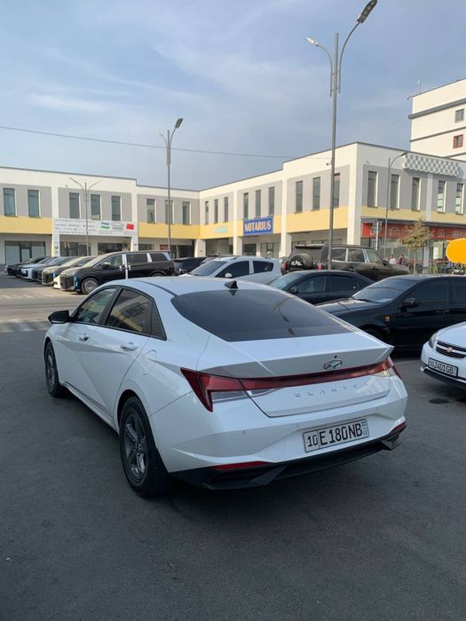 Hyundai Elantra Trade In kredit Nasiya bor