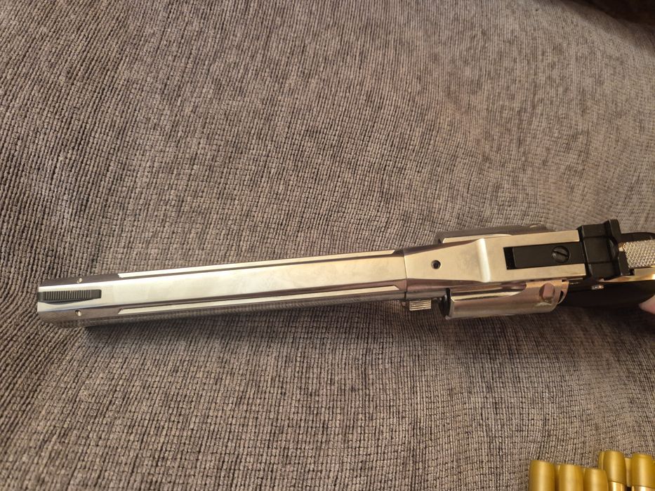 Revolver Dan wesson 715 1joule low power version