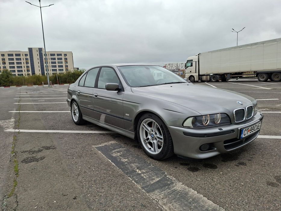 BMW E39 525I   2002