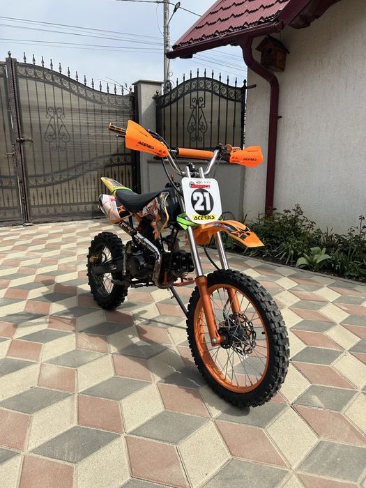 Vând cross Kxd 125 din 2022