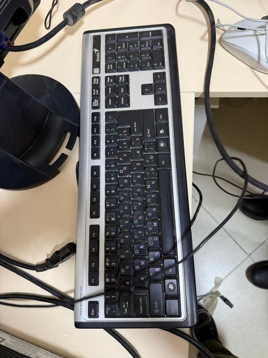 Компьютер HP + монитор + клавиатура