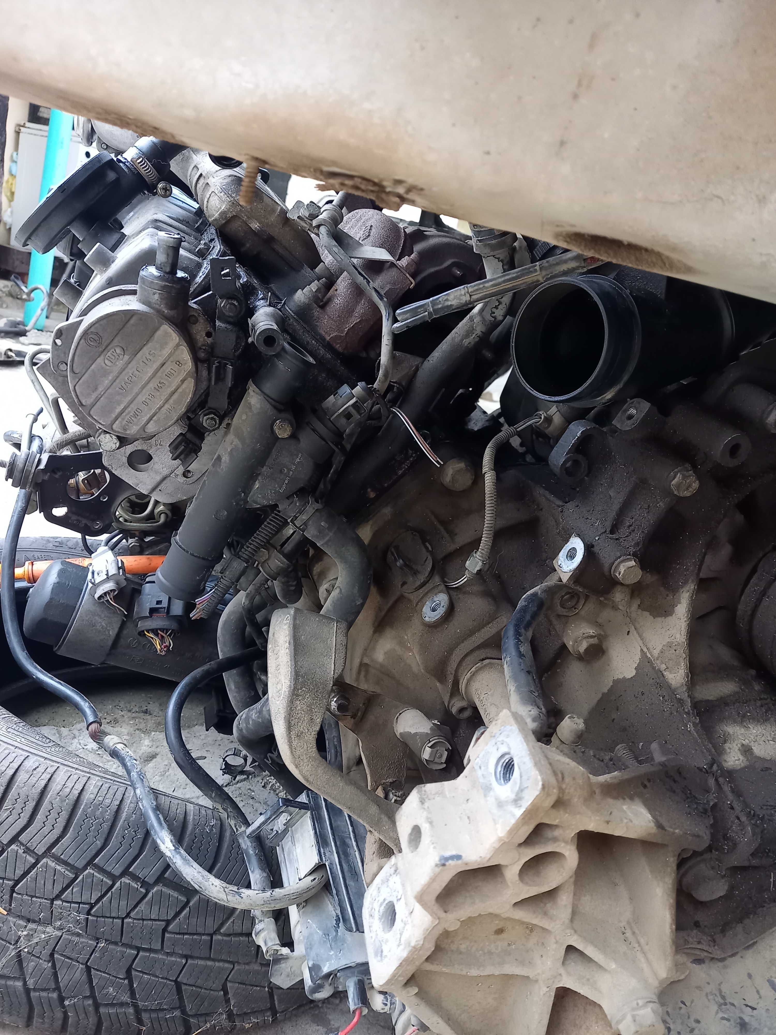 Перрфектен двигател със скорости 1.9 tdi 110 и други части Голф 4