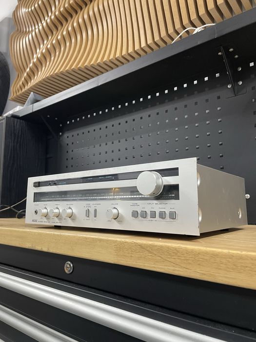 Akai aa-r11 amplificator amplituner vintage