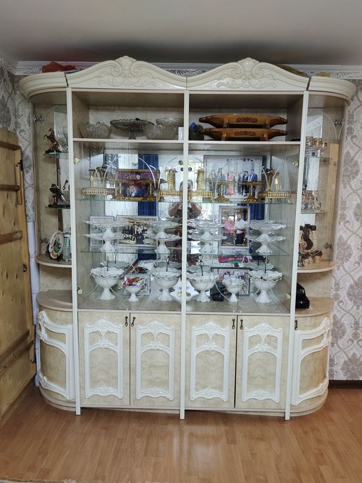 Продам стенку для зала