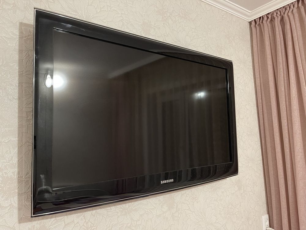 Телевизор SAMSUNG 40”