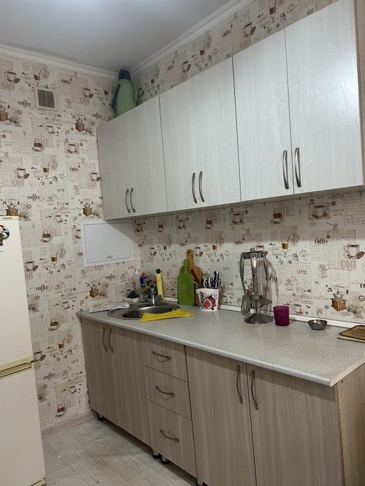 Продаю Кухонный гарнитур