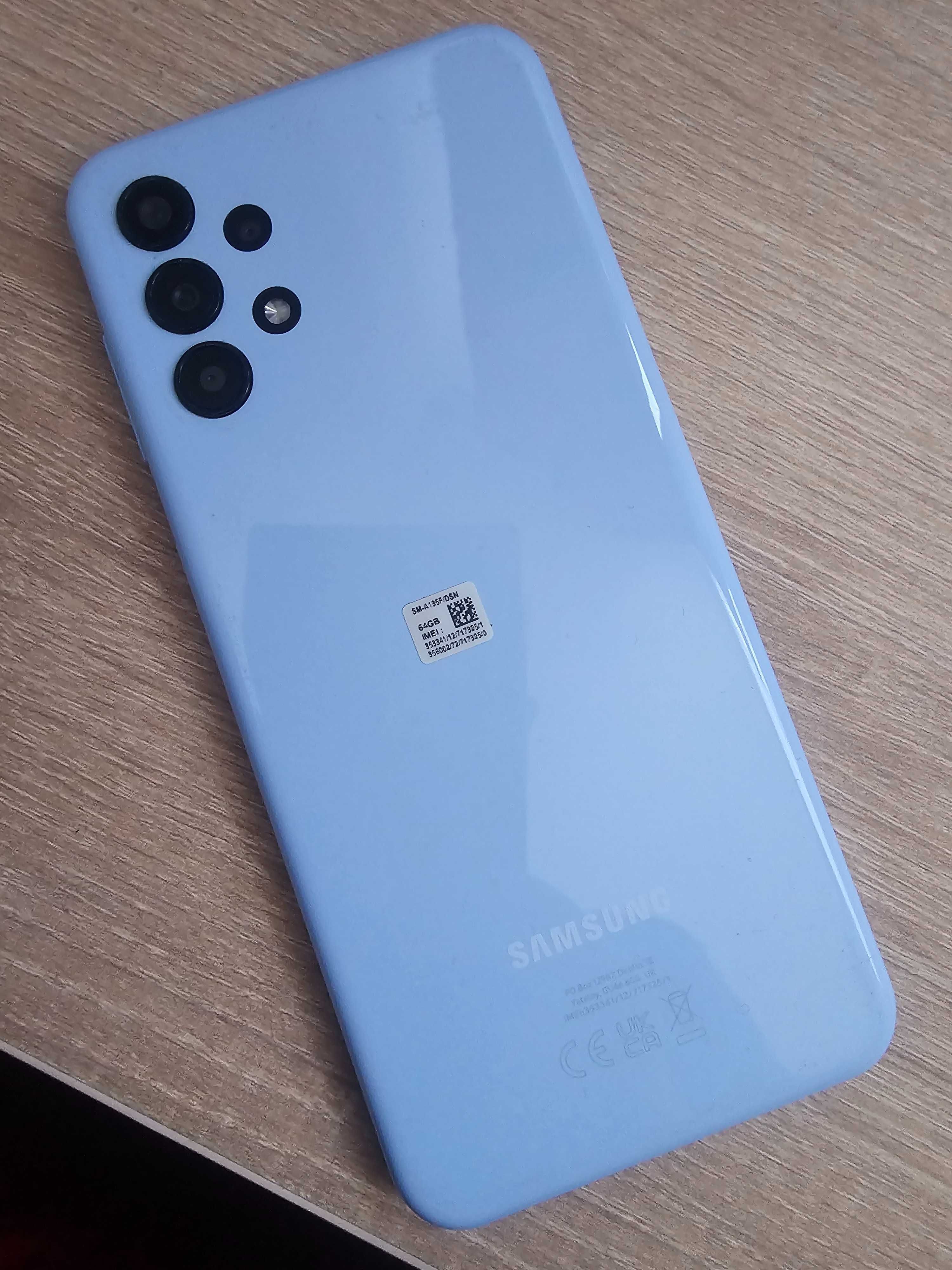 Samsung Galaxy A13 ,64 giga memorie interna , 4 giga ram , IMPECABIL !