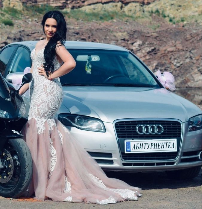 Бална рокля ,,Пепел от рози”