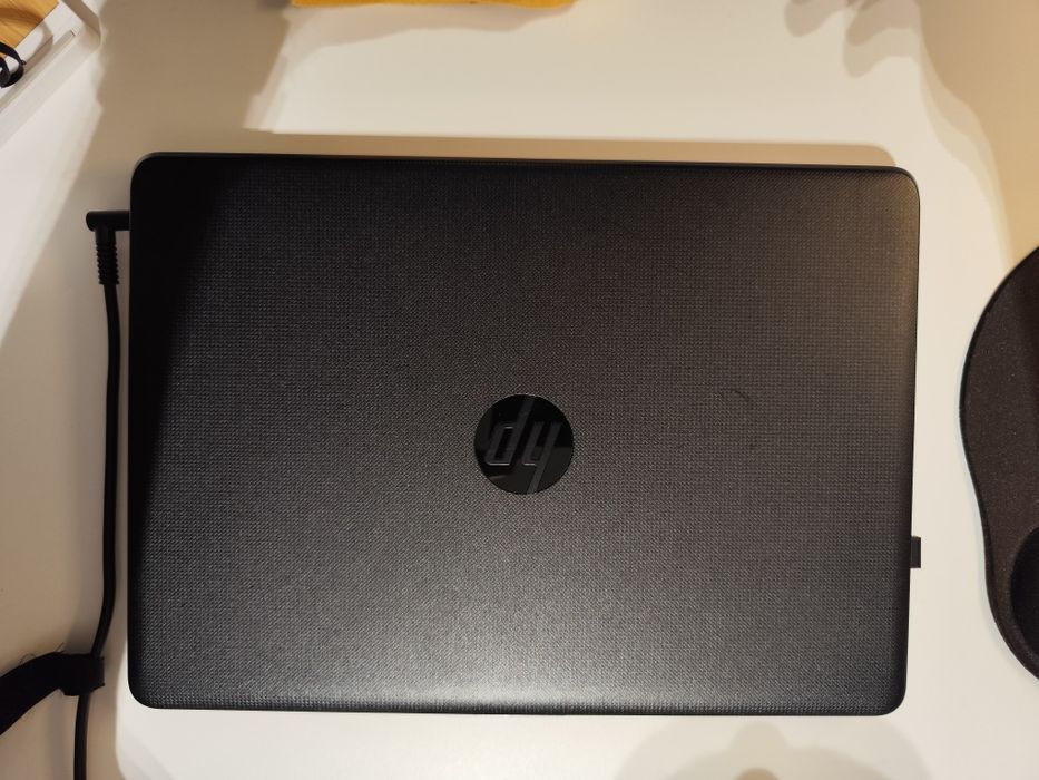Laptop Full-HD, HP - Model 3168NGW, procesor I5-8250U, IPS display!