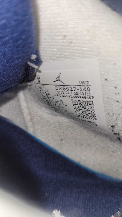 Jordan 4 MidNight Navy