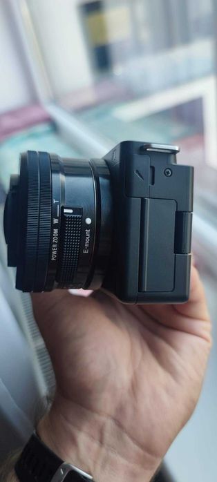 Mirrorless SONY Alpha ZV-E10, 24.2MP, 4K, + Obiectiv 16-50mm