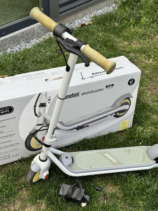 Trotineta electrica copii