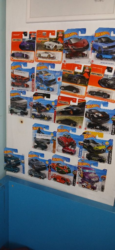 SCHIMB ORCE Masina cu un  STH Hot Wheels