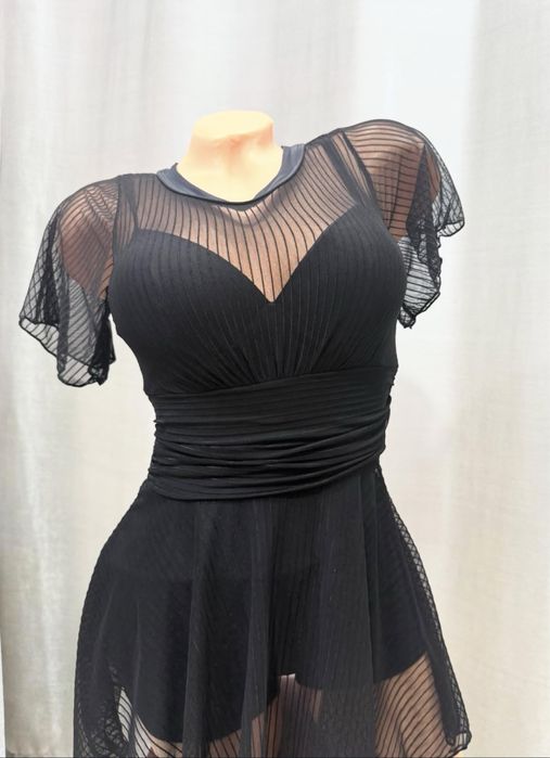 Продам купальник