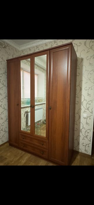 Спальный гарнитур