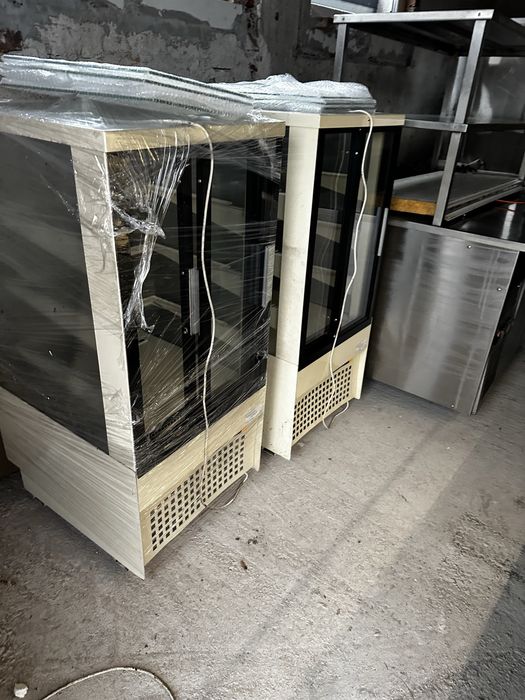 Хладиллна витрина сладкарска