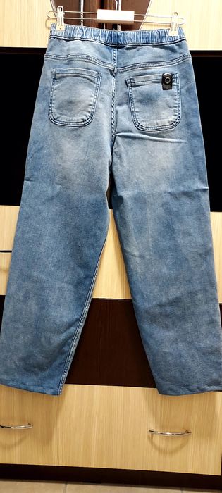 Jeansi damă,noi,cu elastic în talie