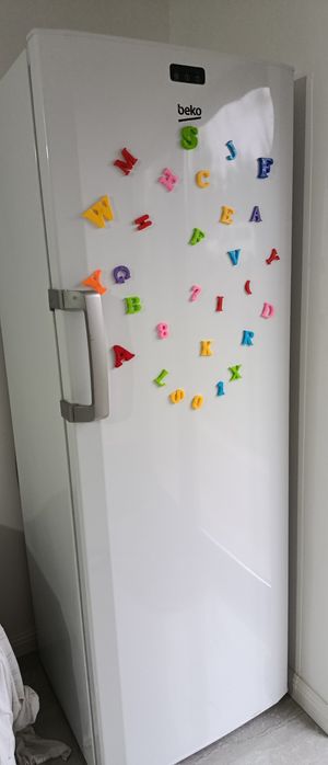 Congelator cu sertare