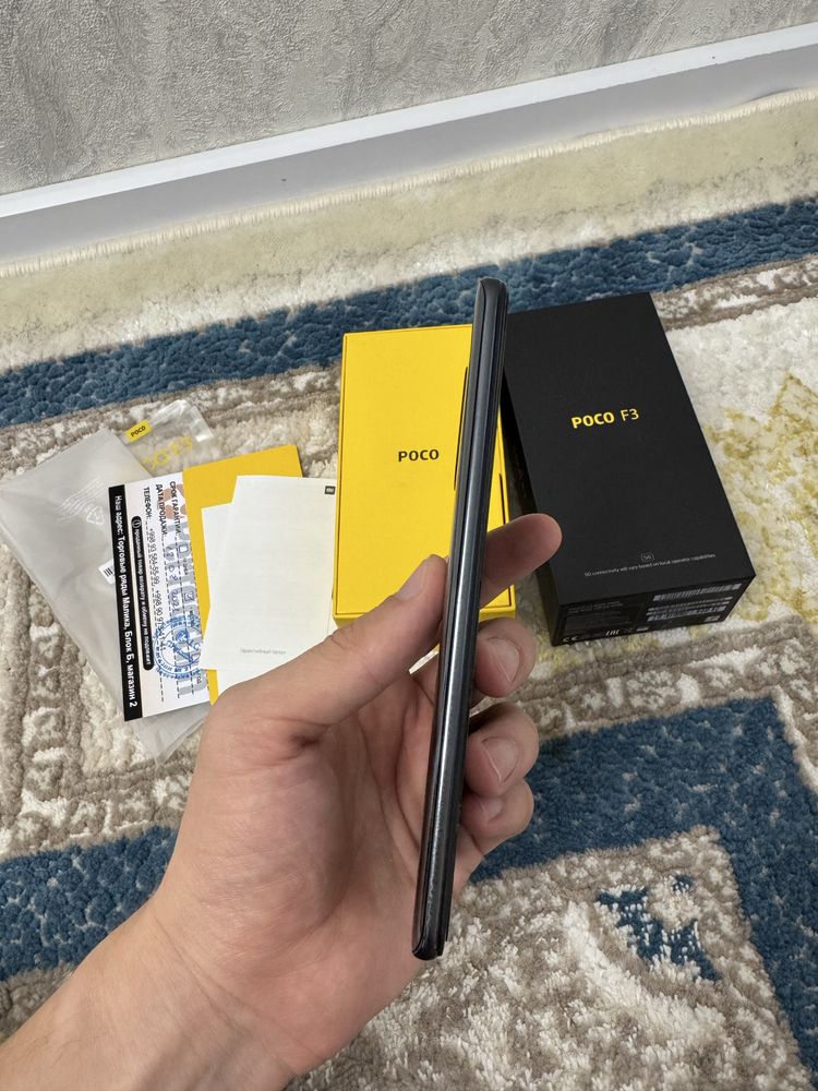 Poco F3 6/128 full