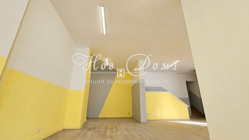 Продава се Четиристаен апартамент в София, Борово - 250 кв.м за 1500 €/кв.м - Снимка #1