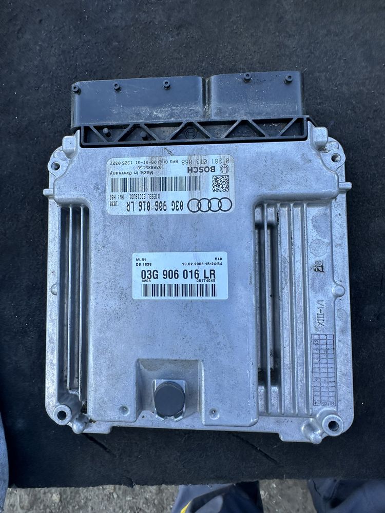 Компютър мотор ECU AUDI A4 b7 A6 4f 03G906016 LR автомат 2.0tdi