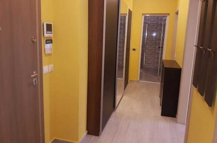 Дава се под наем Тристаен апартамент в София, Витоша - 70 кв.м за 600 € - Снимка #1