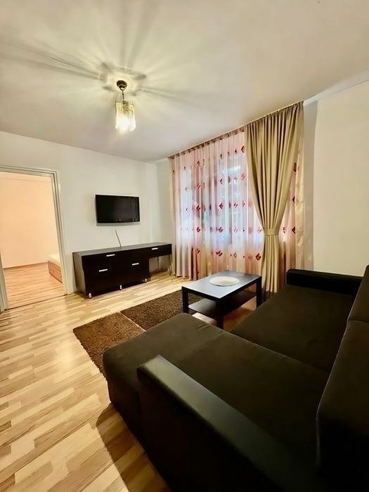 PF/Proprietar apartament 2 camere Centru/P.Mihai Viteazu/Birou