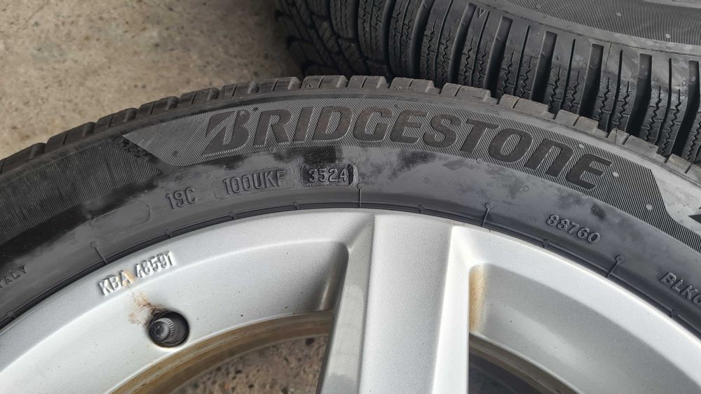 Roti/Jante orig. VW Golf 5 6 7 8 | Bridgestone 205/55 R16 DOT:3524