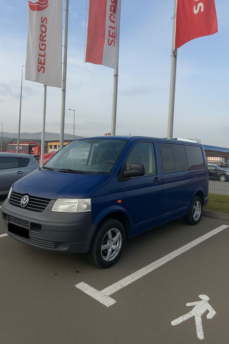 Wolkswagen Transporter T5 -1,9 TDI 1,9 75 CP AN 2007 Acte la zi