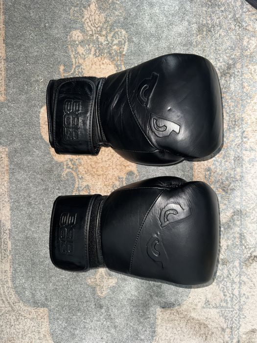 Manusi Box Bad Boy Vanquish 10oz