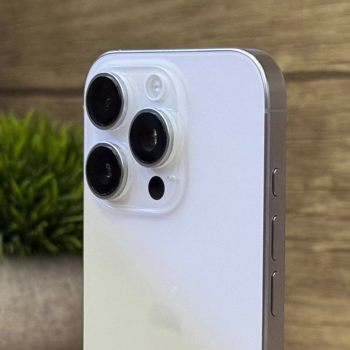 iPhone 16 Pro 128 Gb White Titanium