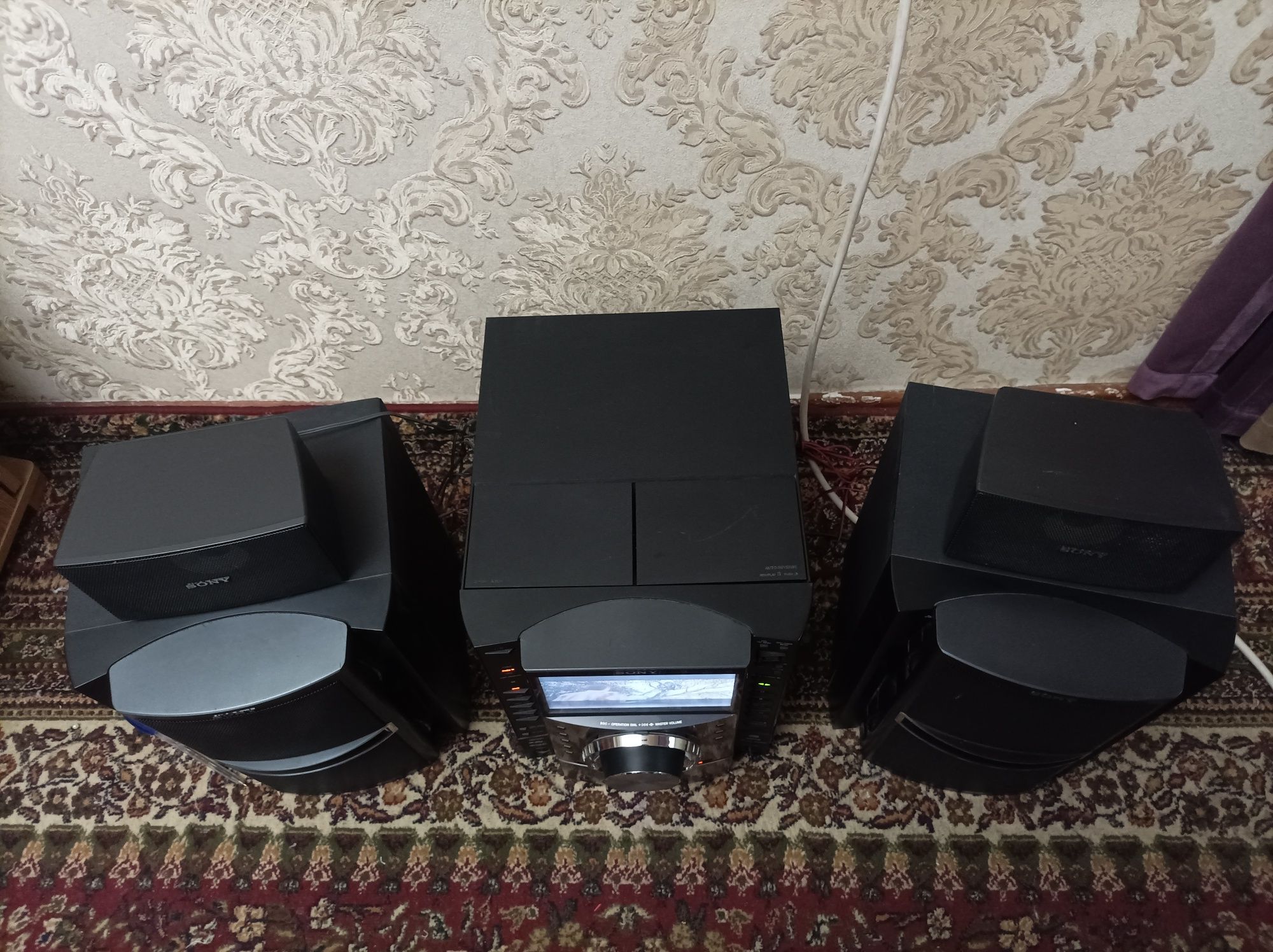 Sony sentr sotiladi