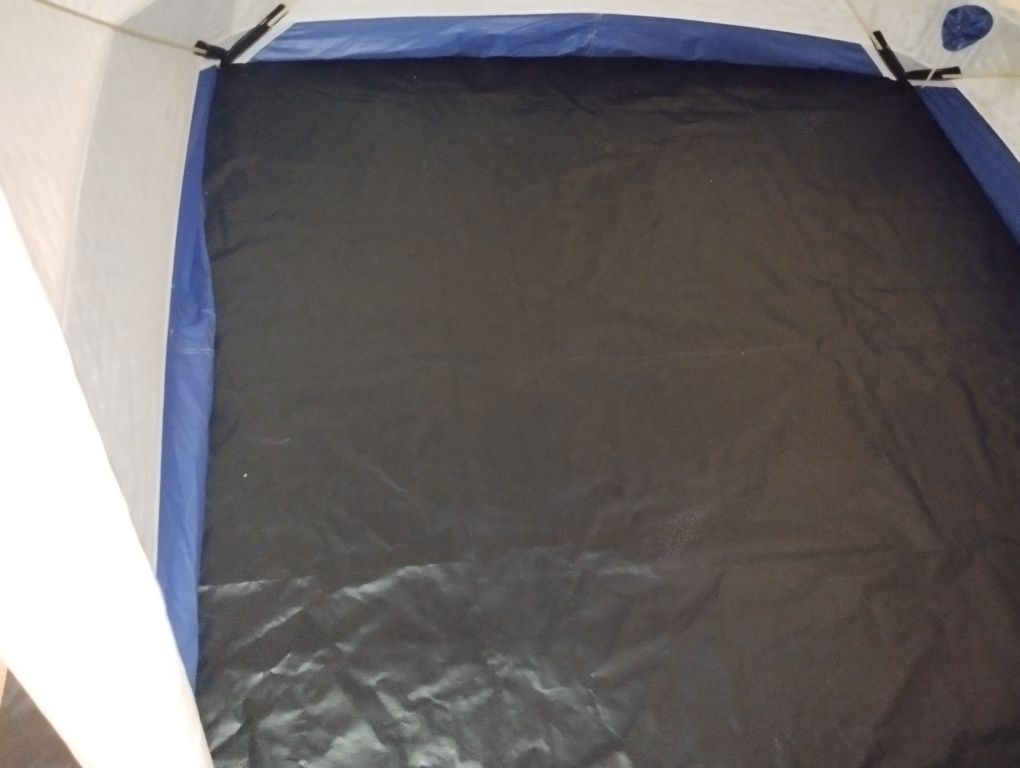 Продам 3-х слойную палатку
