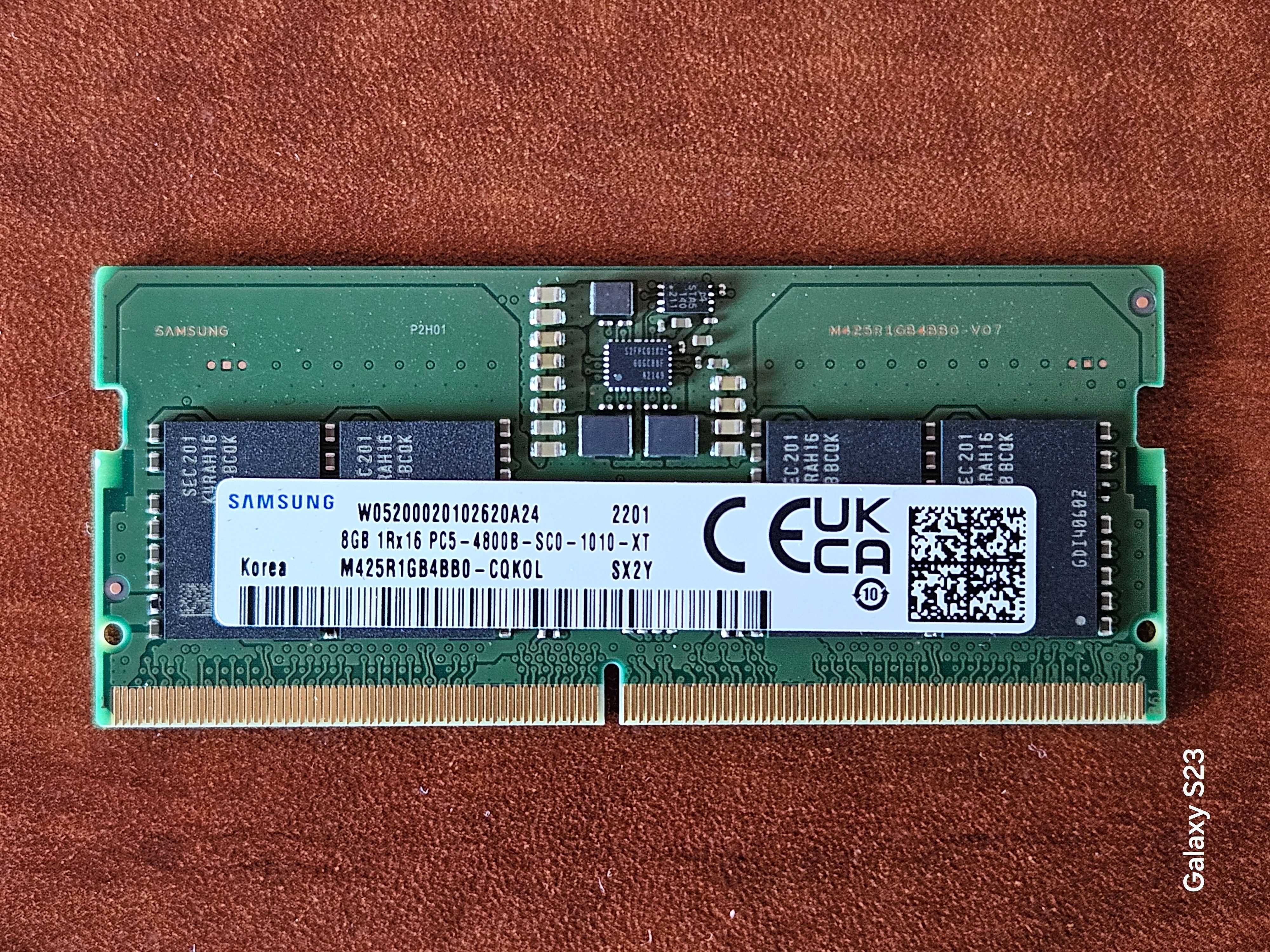 2 броя РАМ/RAM памет 8GB DDR5 4800 Samsung
