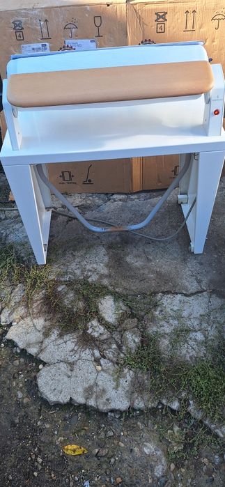 Гладачна машина-каландър