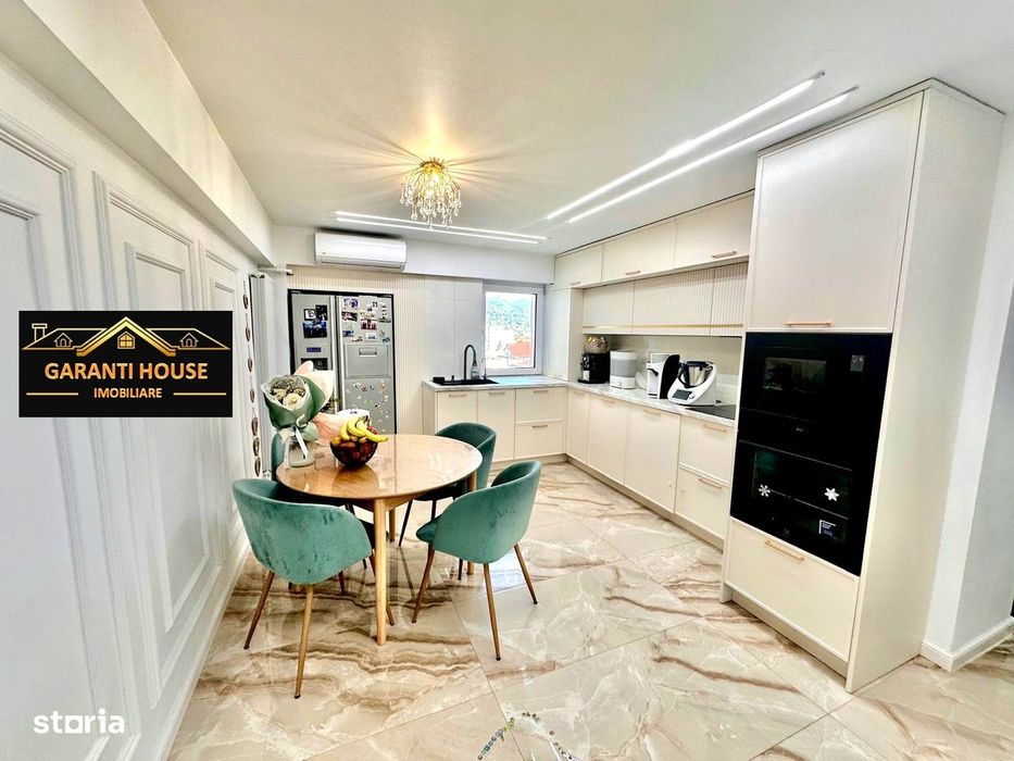 Bd. Republicii, apartament cu 4 camere, mobilat si utilat, 140 000€