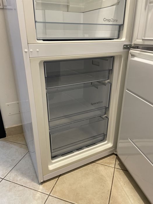 Frigider functional Combina frigorifica Gorenje Clasa A +, 325 l