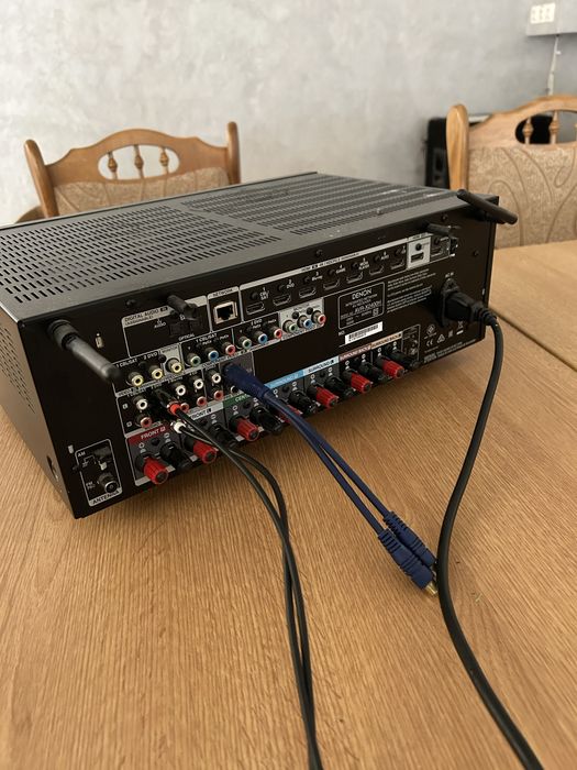 Statie reciver Denon Avr x2400H si subwoofer