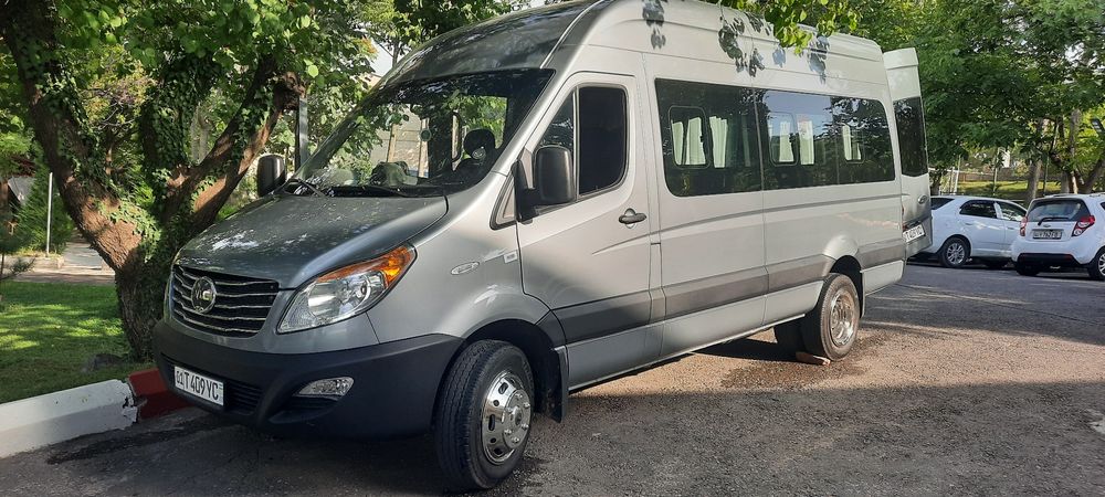 (Заказ)Микроавтобуса до 20 и минивэн до 10 человек